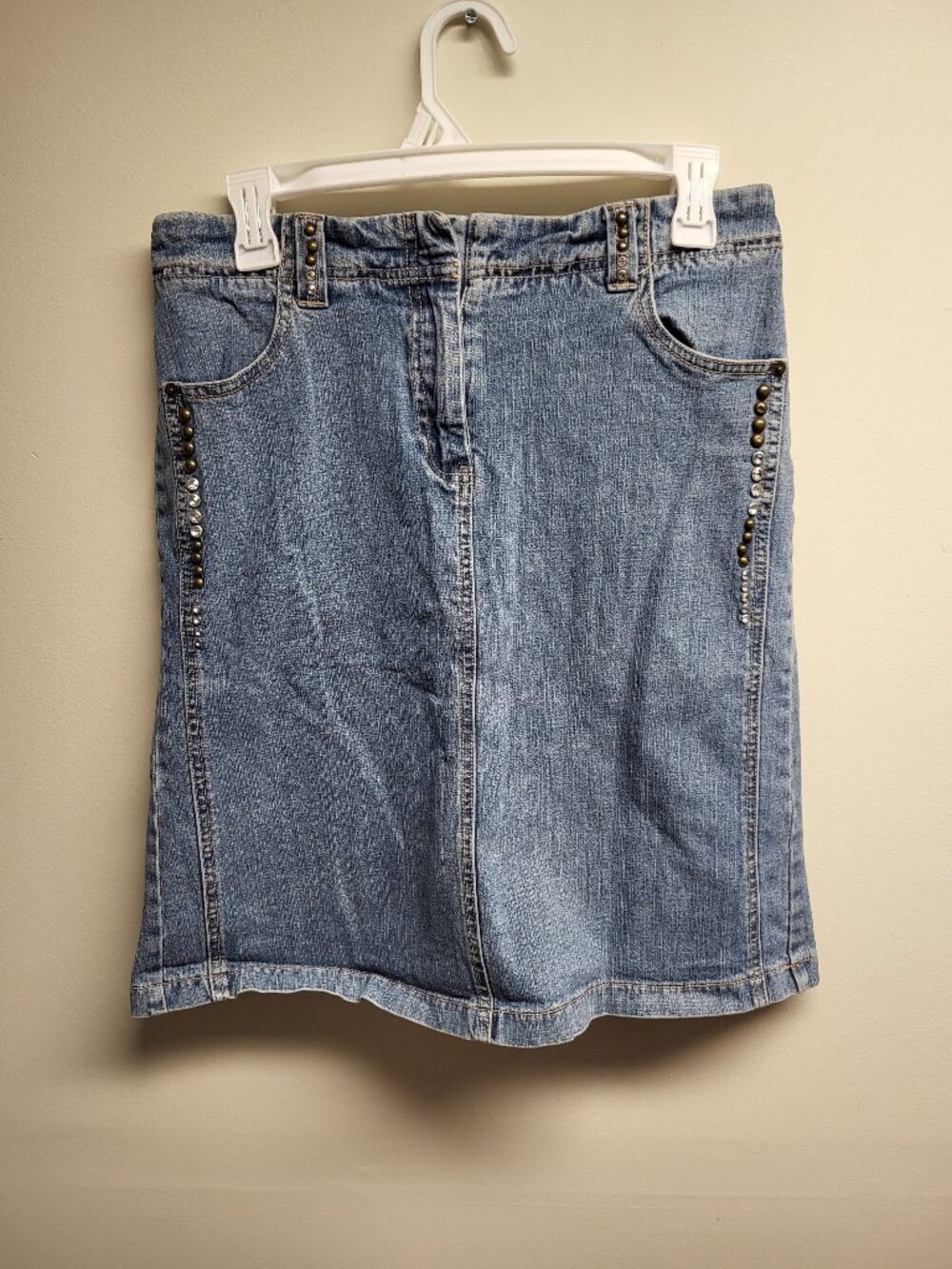 Nevada Blue Stretch Denim Skirt Size 6 Studded Detail